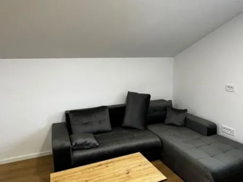 Stan in Voždovac Sve Podlokacije