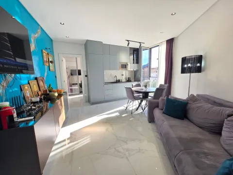 Prodaja, dvosoban stan, 91m², Budva, Crna Gora - image 1