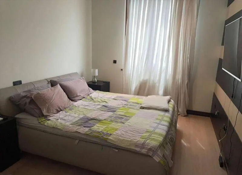 Izdavanje, trosoban stan, 110m², Čubura, Beograd