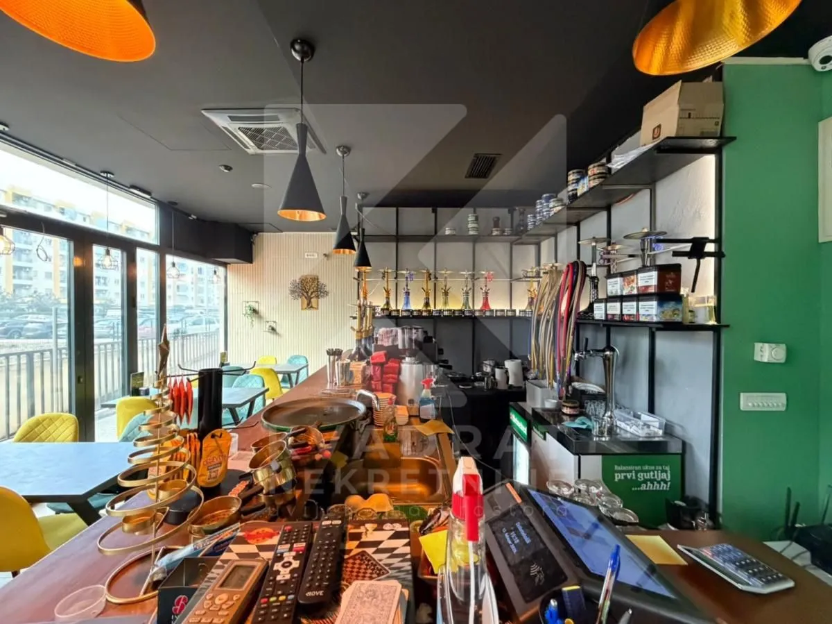 Sale, office space, 77m², Stari Aerodrom, Podgorica