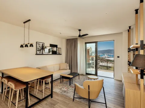 Prodaja, dvosoban stan, 86m², Porto Montenegro, Tivat - image 14