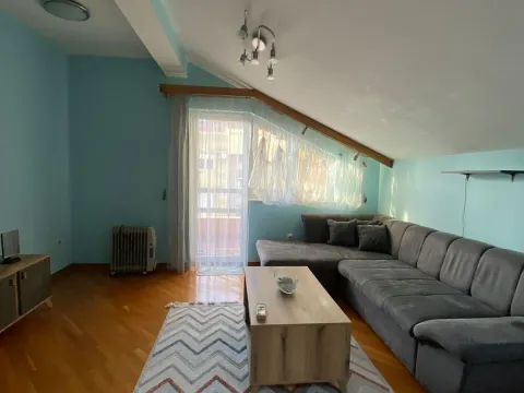 Rent, one bedroom apartment, 50m², City Kvart, Podgorica - image 1