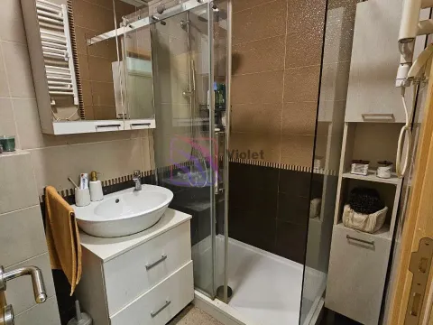 Sale, one bedroom apartment, 52m², Blok 6, Podgorica - image 9
