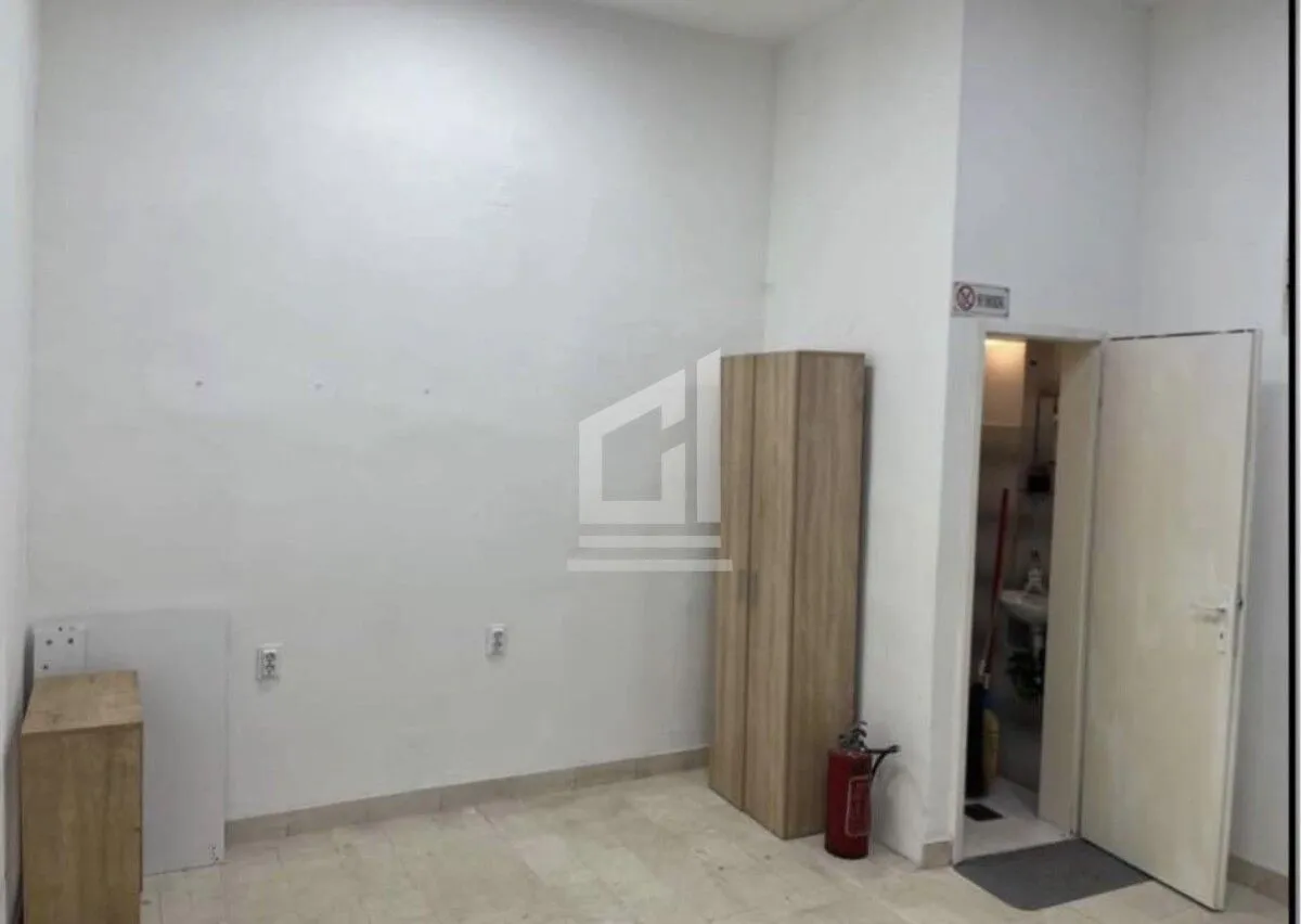 Rent, office space, 16m², Lepa Kata, Podgorica