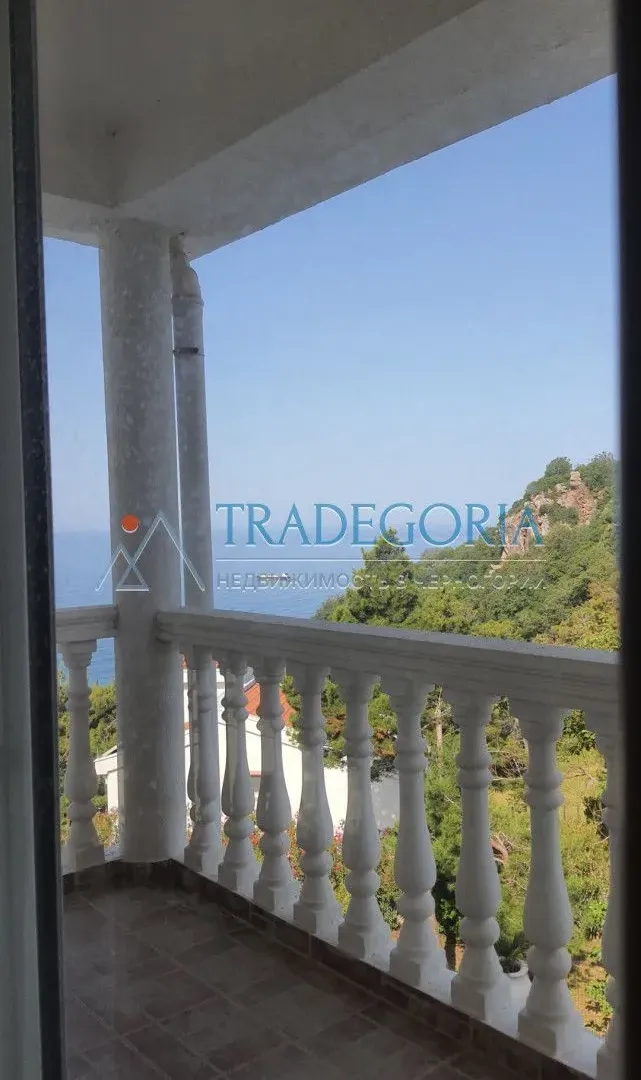 Prodaja, kuća, 307m², Bar, Crna Gora