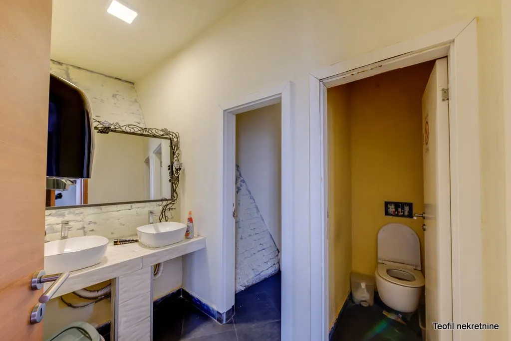 Rent, office space, 300m², Zemun Kej, Zemun Sve Podlokacije