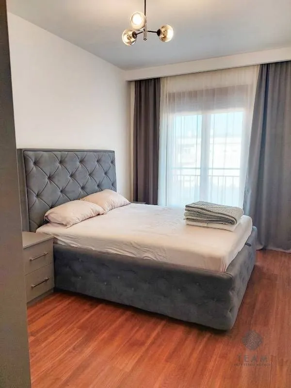 Izdavanje, jednosoban stan, 49m², Master Kvart, Podgorica