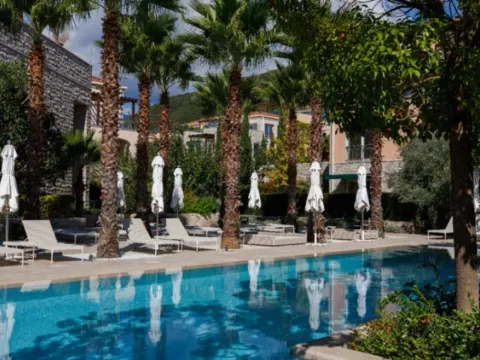 Sale, three bedroom apartment, 180m², Portonovi, Herceg Novi - image 8