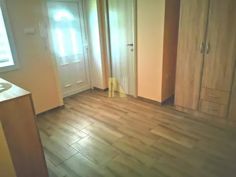 Izdavanje, poslovni prostor, 56m², Centar, Novi Sad - image 6