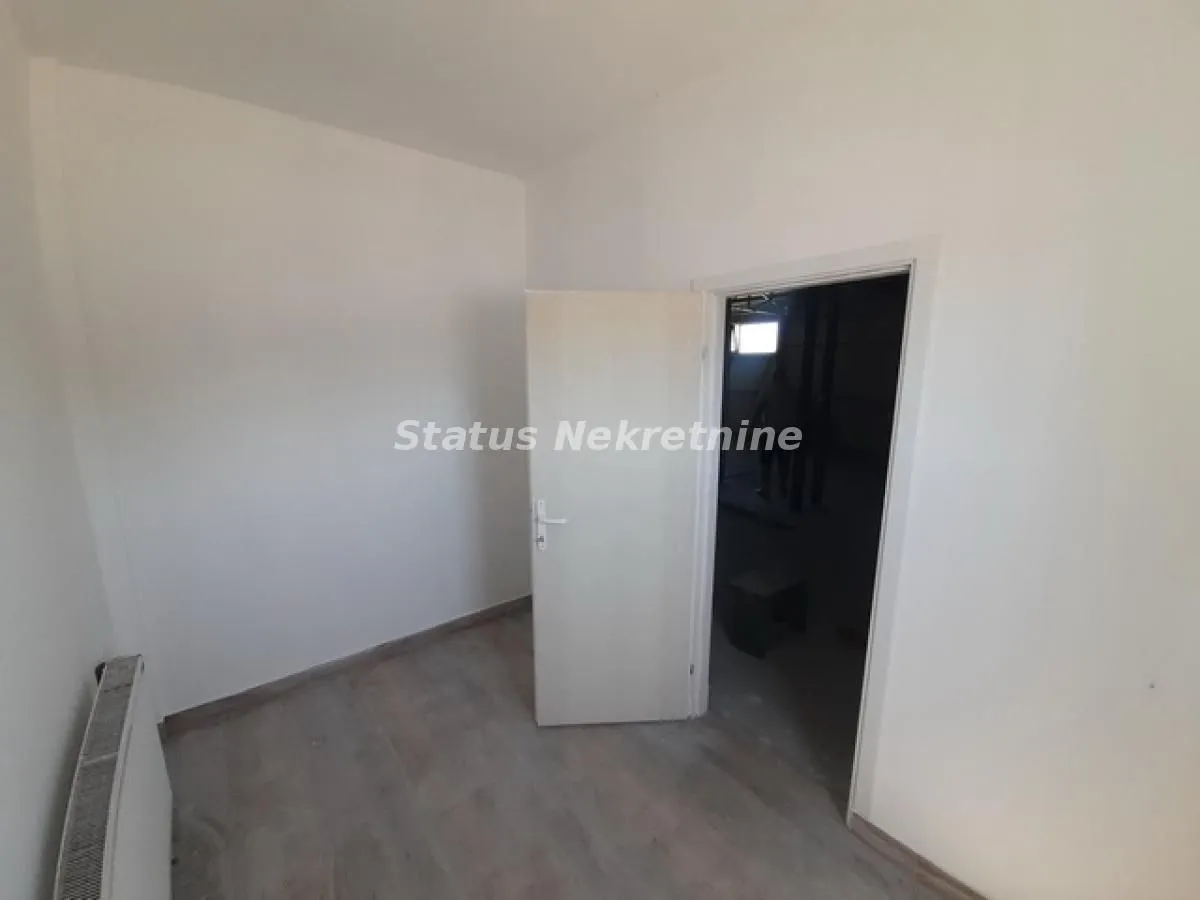 Rent, office space, 240m², Futog, Novi Sad Sve Podlokacije