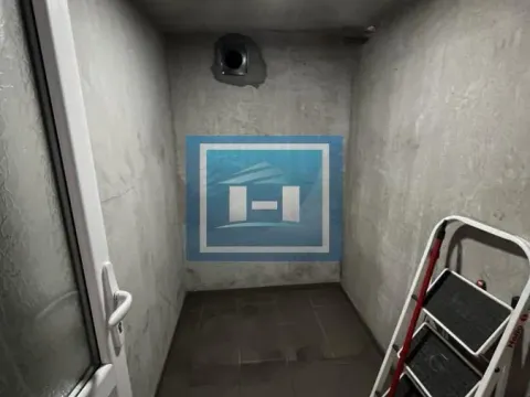 Prodaja, kuća, 271m², Šantarovac, Jagodina - image 15