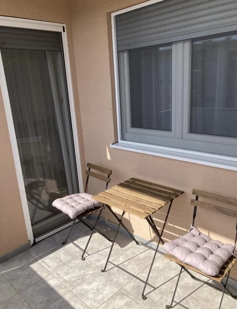 Izdavanje, dvosoban stan, 75m², City Kvart, Podgorica