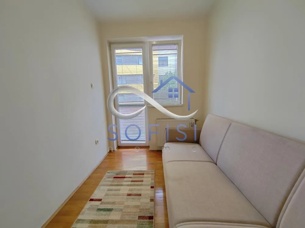 Izdavanje, dvosoban stan, 32m², Socijalno, Novi Sad Sve Podlokacije