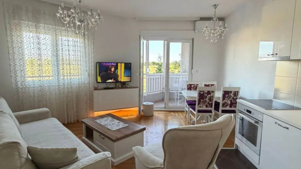 Rent, one bedroom apartment, 50m², Stari Aerodrom, Podgorica