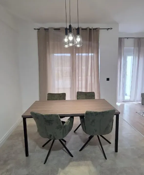 Rent, two bedroom apartment, 70m², Radanovići, Kotor