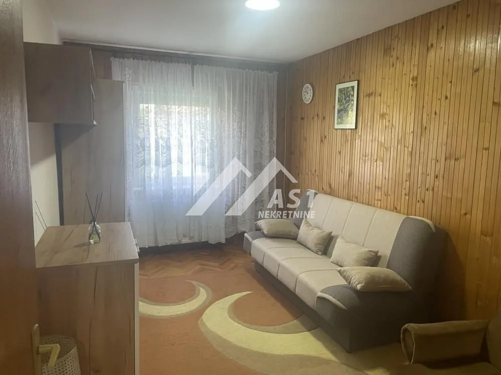Rent, four bedroom apartment, 100m², Adice, Novi Sad Sve Podlokacije