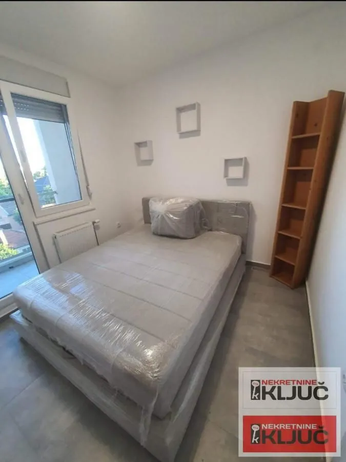 Prodaja, dvosoban stan, 43m², Salajka, Novi Sad Sve Podlokacije