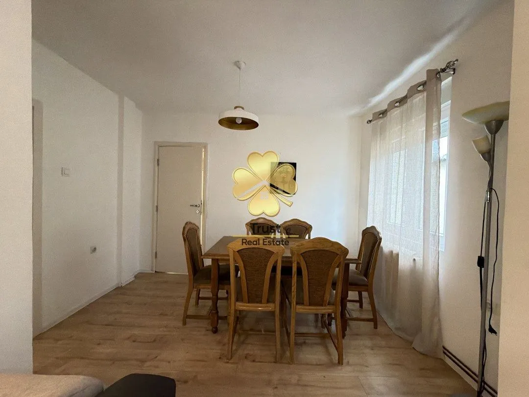 Rent, house, 200m², Tološi, Podgorica