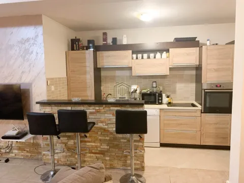 Izdavanje, dvosoban stan, 57m², Zabjelo, Podgorica - image 7