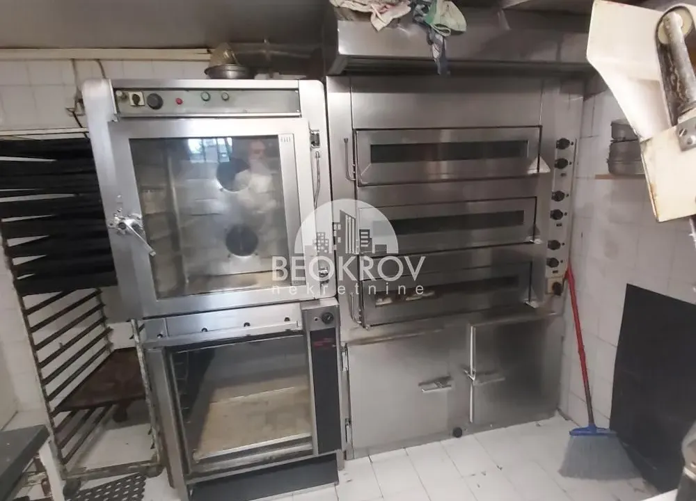 Izdavanje, poslovni prostor, 60m², Cvetkova Pijaca, Zvezdara Sve Podlokacije