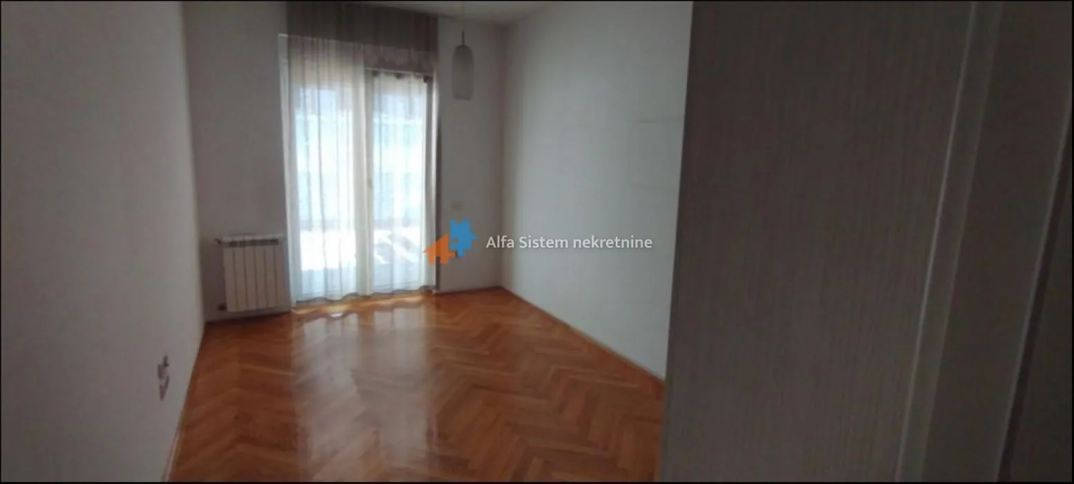 Rent, three bedroom apartment, 110m², Vračar Hram, Vračar Sve Podlokacije