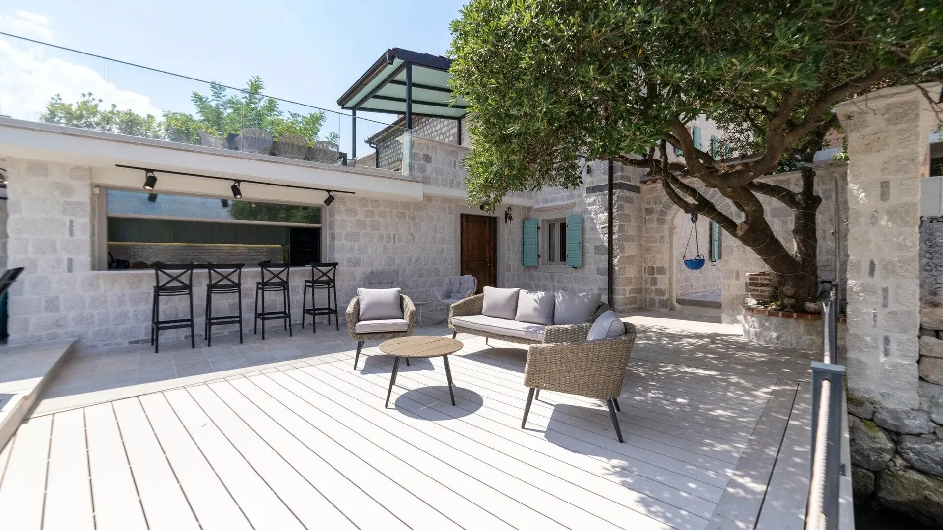 Prodaja, kuća, 183m², Muo, Kotor