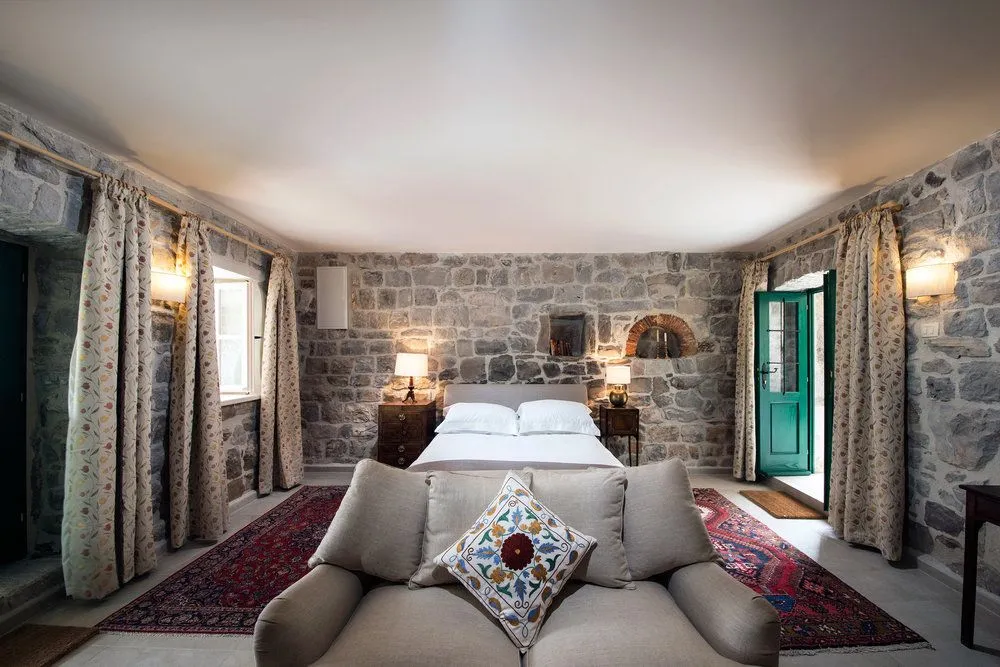 Prodaja, kuća, 235m², Tivat, Crna Gora