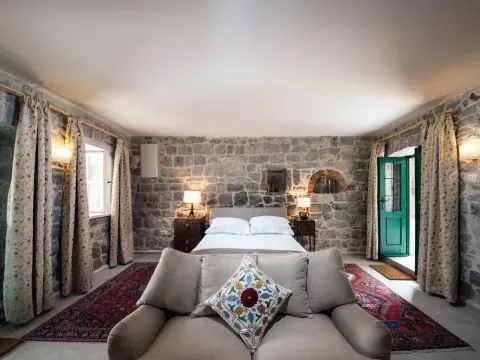 Prodaja, kuća, 235m², Tivat, Crna Gora - image 3