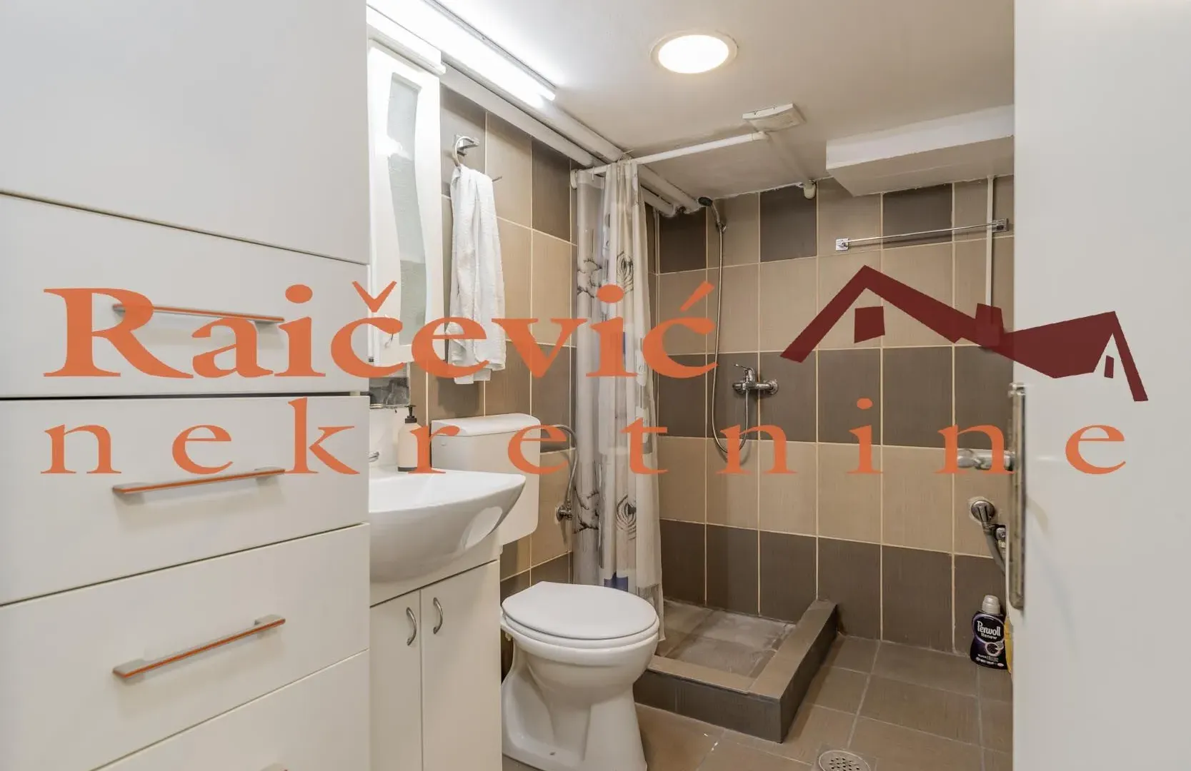 Prodaja, dvosoban stan, 43m², Savski Venac, Beograd