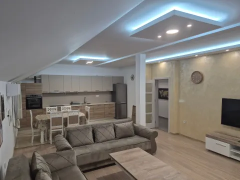 Rent, house, 120m², Momišići, Podgorica - image 7