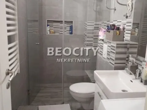 Prodaja, stan, 77m², Centar, Novi Sad - image 7