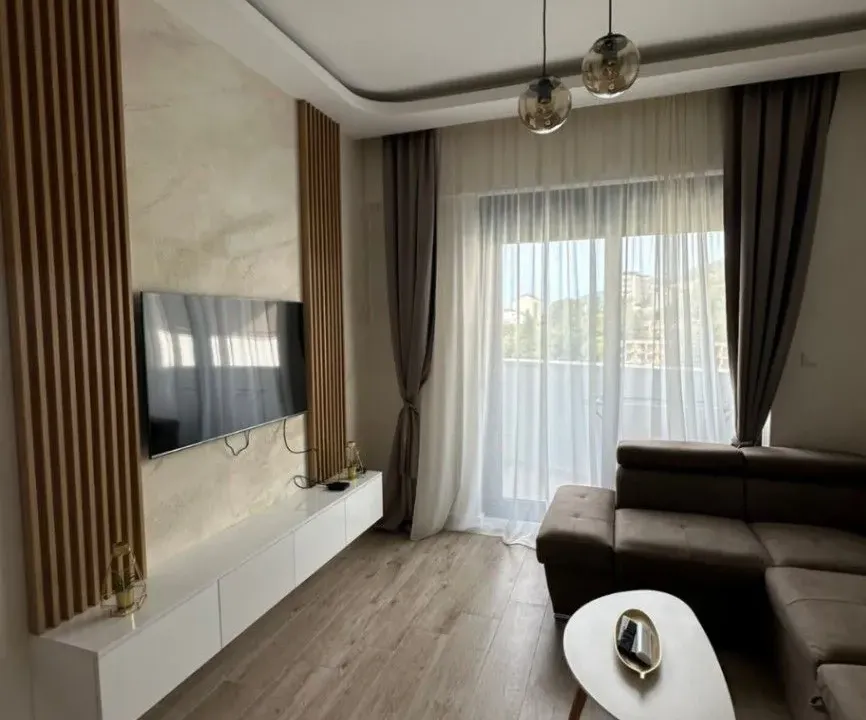 Prodaja, jednosoban stan, 54m², Bečići, Budva