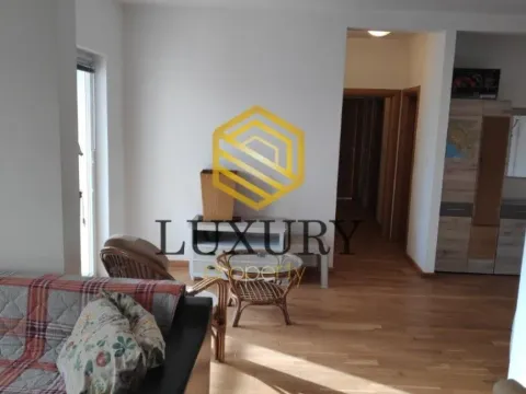 Izdavanje, trosoban stan, 95m², Zagorič, Podgorica - image 4