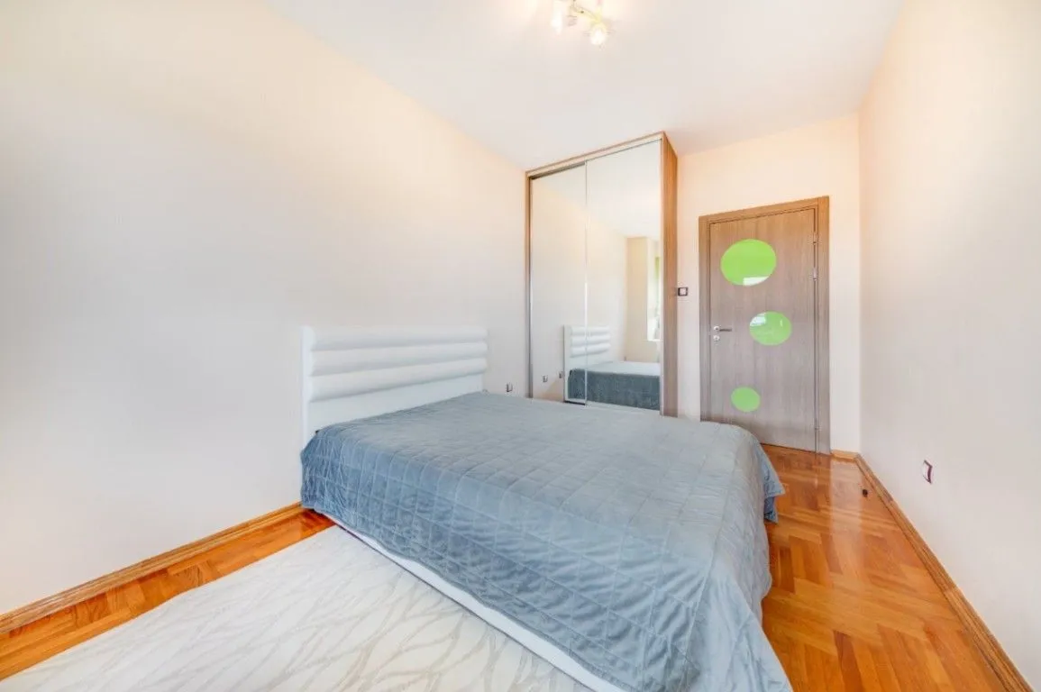 Prodaja, dvosoban stan, 85m², Centar, Podgorica
