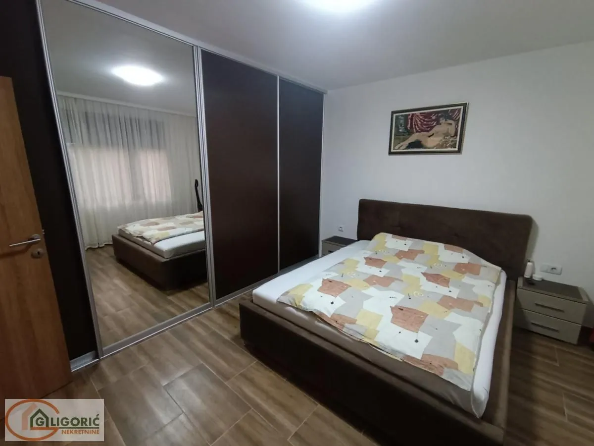 Prodaja, kuća, 346m², Strelište, Pančevo