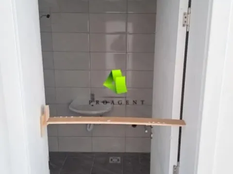 Sale, office space, 137m², Medijana, Niš - image 12