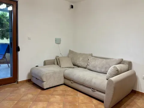 Prodaja, trosoban stan, 89m², Petrovac, Budva - image 2