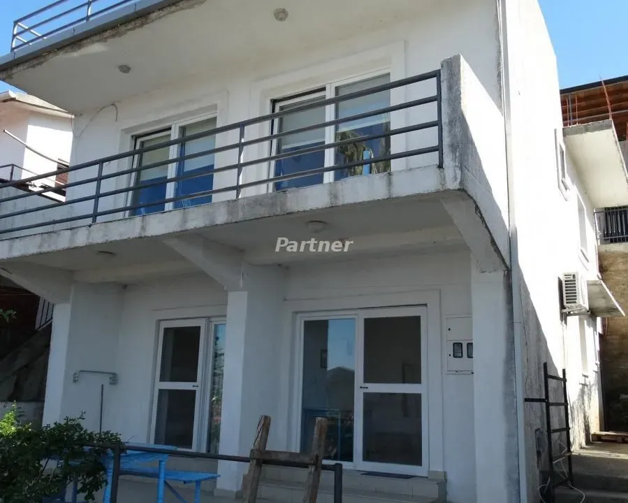 Sale, house, 200m², Dobre Vode, Bar