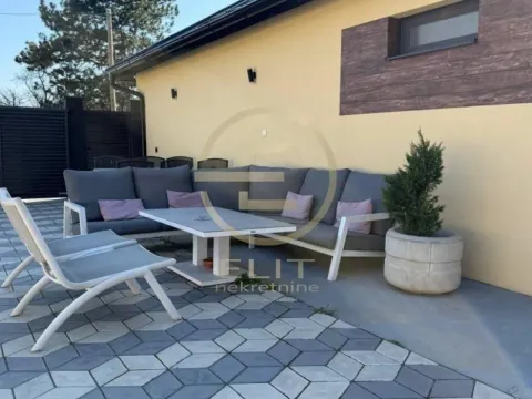 Prodaja, kuća, 165m², Petrovaradin, Novi Sad - image 55