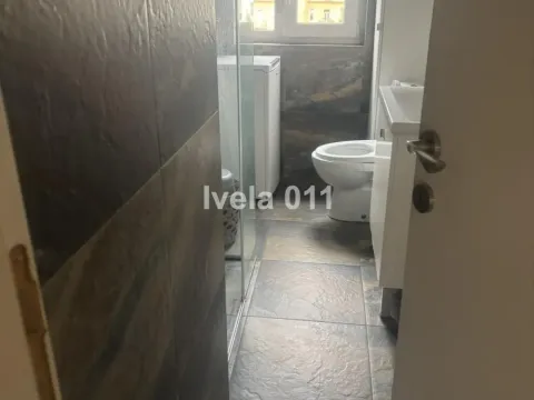 Rent, two bedroom apartment, 70m², Slavija, Vračar Sve Podlokacije - image 15