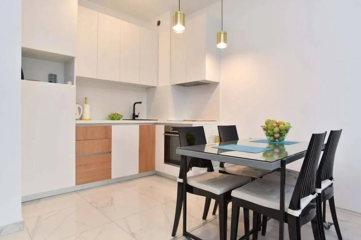 Izdavanje, jednosoban stan, 46m², Dubovica, Budva