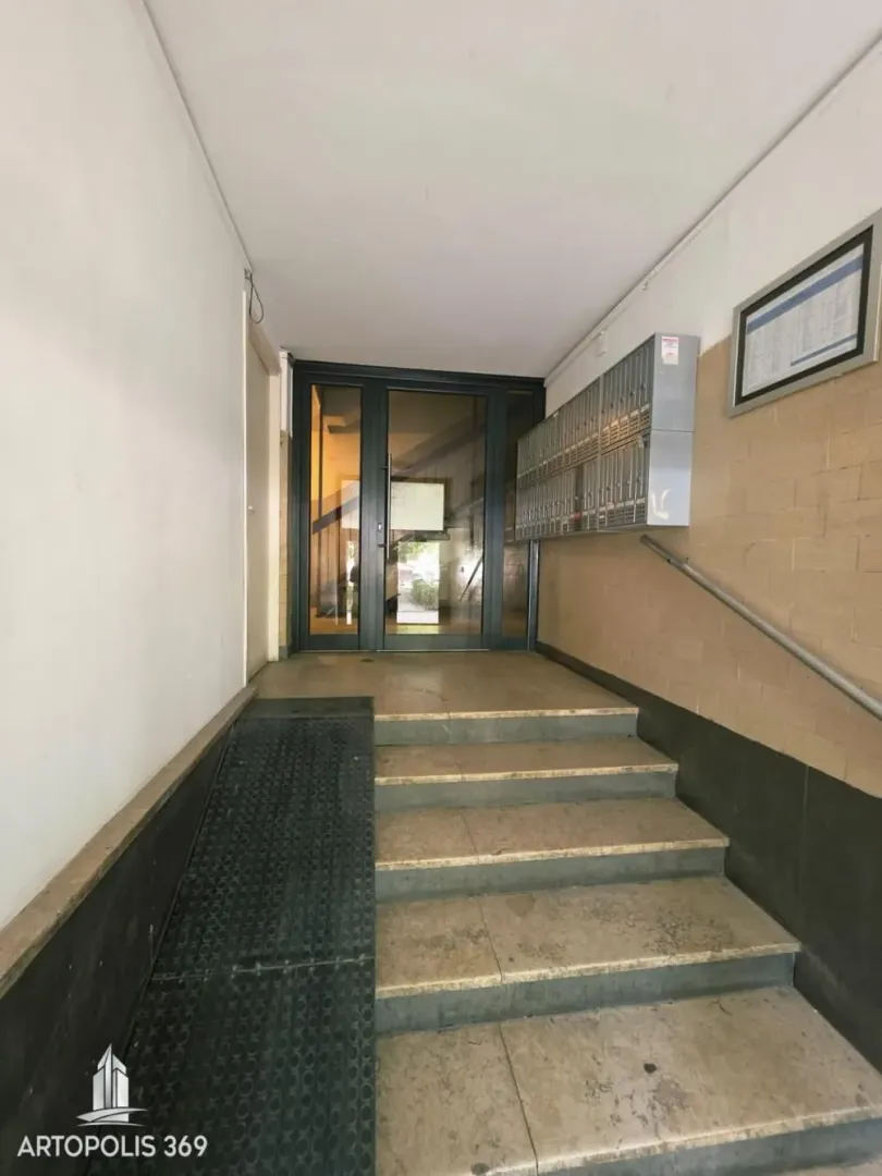 Izdavanje, jednosoban stan, 44m², Novi Beograd Sve Podlokacije, Beograd