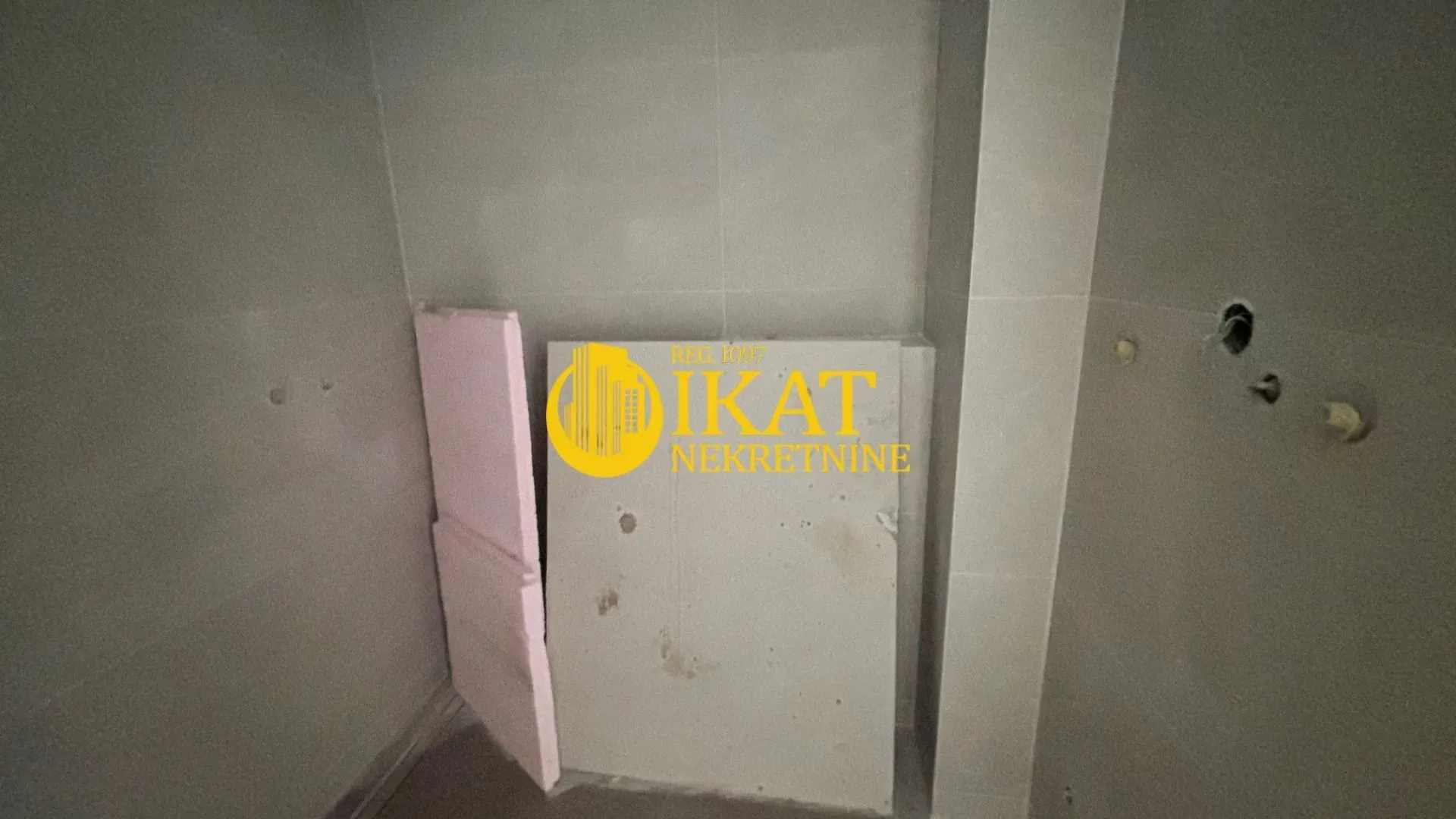 Prodaja, jednosoban stan, 50m², Jajinci, Voždovac Sve Podlokacije