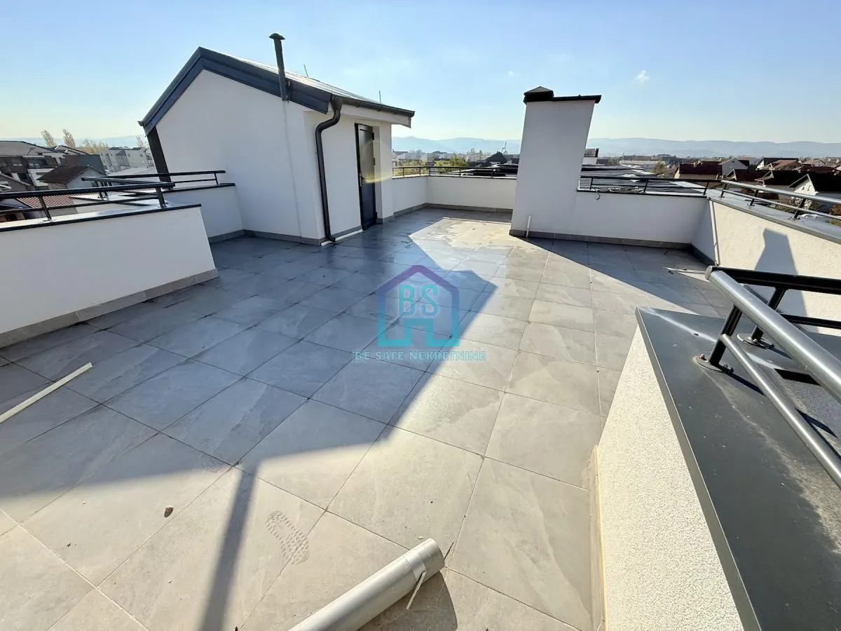 Prodaja, trosoban stan, 86m², Veternička rampa, Novi Sad Sve Podlokacije