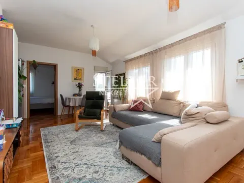 Prodaja, dvosoban stan, 61m2, Tološi, Podgorica