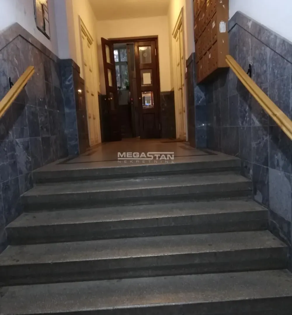 Sale, four bedroom apartment, 164m², Stari Grad, Beograd