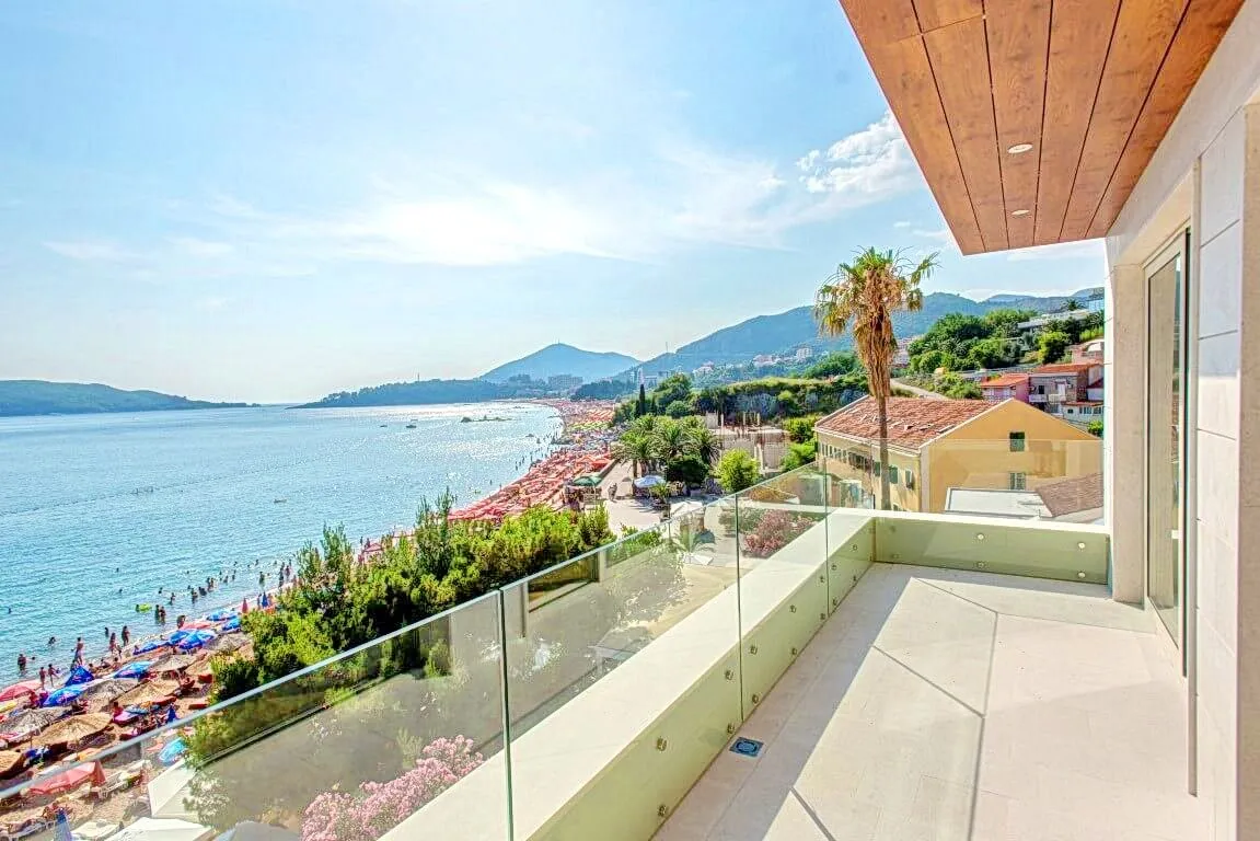 Prodaja, stan, 149m², Rafailovići, Budva