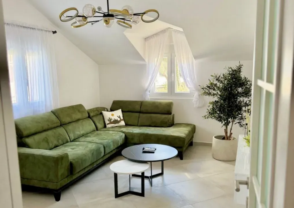 Rent, one bedroom apartment, 55m², Kavač, Kotor