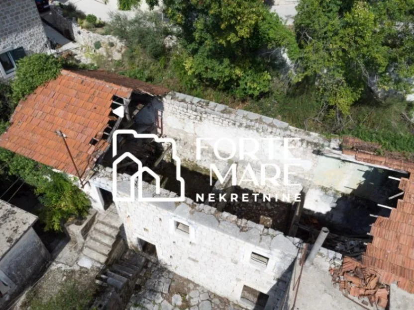 Prodaja, kuća, 100m², Sutorina, Herceg Novi