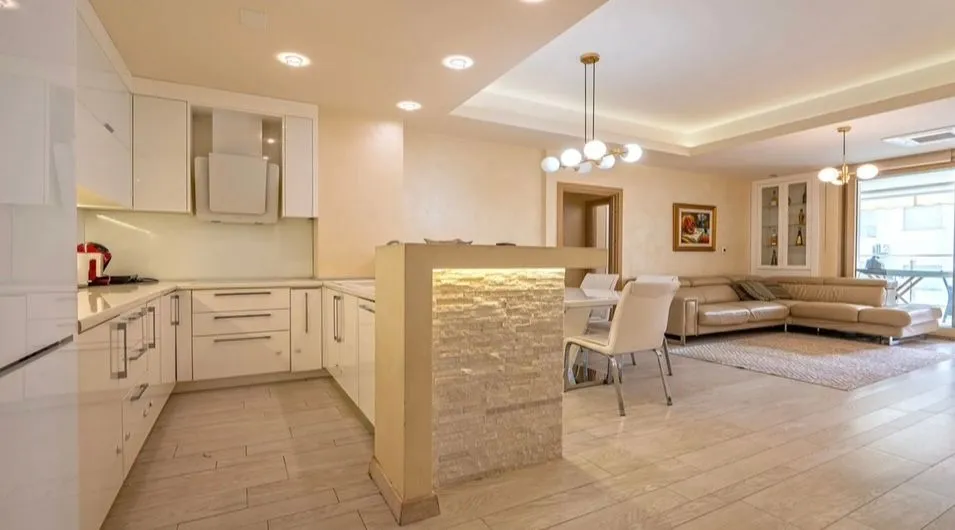Sale, three bedroom apartment, 80m², Rozino, Budva